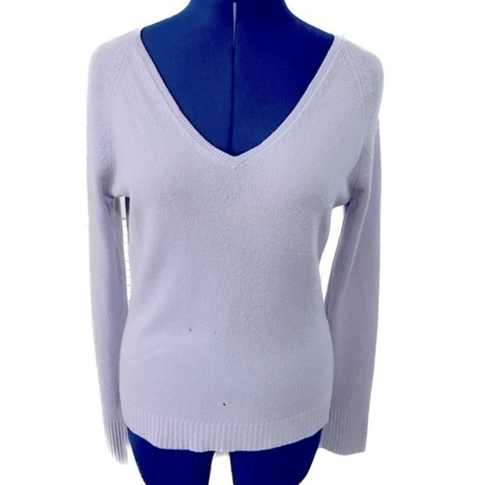 J. Crew Cashmere V-Neck Sweater / Light Purple / Size Medium